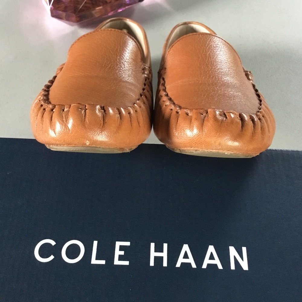 COLE HAAN WOMEN EVELYN DRIVER PECAN LEATHER FLATS TRUE SIZE 9.5 B W/BIX - Picture 9 of 15